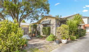 17 Cremorne Street, BRAYBROOK, VIC 3019 AUS