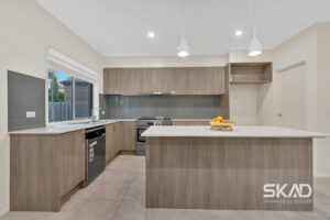 7 Mallee Court, EPPING, VIC 3076 AUS