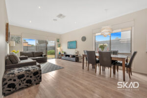 24 Thorngrove Avenue, CRAIGIEBURN, VIC 3064 AUS