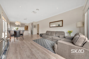 24 Thorngrove Avenue, CRAIGIEBURN, VIC 3064 AUS