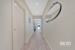 24 Thorngrove Avenue, CRAIGIEBURN, VIC 3064 AUS