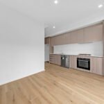 32 Hawkesbury Drive, DONNYBROOK, VIC 3064 AUS