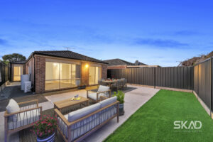 39 Kernan Court, CRAIGIEBURN, VIC 3064 AUS