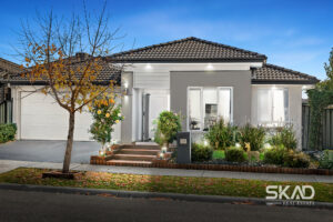 24 Bellinger Circuit, CRAIGIEBURN, VIC 3064 AUS