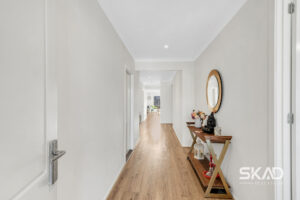 24 Bellinger Circuit, CRAIGIEBURN, VIC 3064 AUS