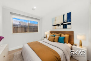 84 Centenary Drive, MILL PARK, VIC 3082 AUS