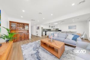 84 Centenary Drive, MILL PARK, VIC 3082 AUS