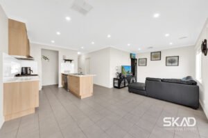 35 Fitzpatrick Circuit, KALKALLO, VIC 3064 AUS