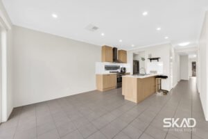 35 Fitzpatrick Circuit, KALKALLO, VIC 3064 AUS