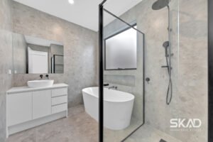 27 Viola Street, DONNYBROOK, VIC 3064 AUS