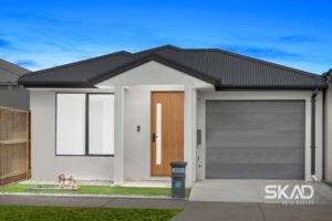 27 Viola Street, DONNYBROOK, VIC 3064 AUS