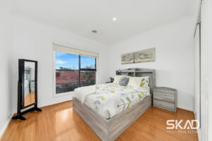 4 Durban Place, CRAIGIEBURN, VIC 3064 AUS