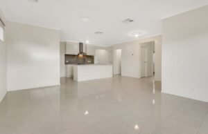 13 Arlington Park Parade, MICKLEHAM, VIC 3064 AUS