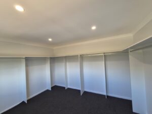 8 Nubeena Crescent, DONNYBROOK, VIC 3064 AUS