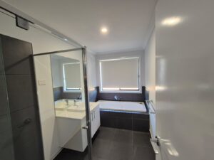 8 Nubeena Crescent, DONNYBROOK, VIC 3064 AUS