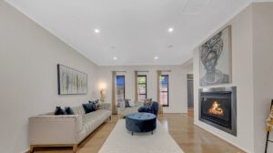 8 Harrington Avenue, CRAIGIEBURN, VIC 3064 AUS