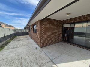 13 Alkira Boulevard, WOLLERT, VIC 3750 AUS