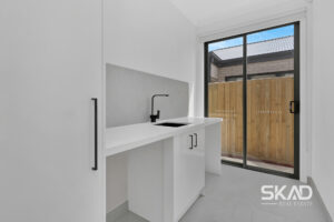 15 Yarding Street, DONNYBROOK, VIC 3064 AUS