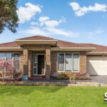 16 Millbrook Terrace, WALLAN, VIC 3756 AUS