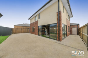 12 Rochford Drive, DONNYBROOK, VIC 3064 AUS