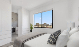 18 Trowbridge Drive, WOLLERT, VIC 3750 AUS