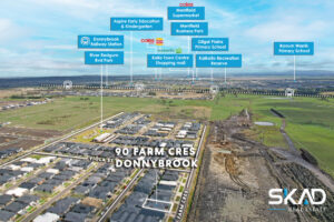 90 Farm Crescent, DONNYBROOK, VIC 3064 AUS