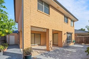 40 Moffat Drive, LALOR, VIC 3075 AUS