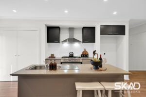 195 Yann Drive, WOLLERT, VIC 3750 AUS