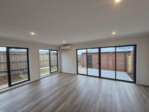 16 Radius Walk, DONNYBROOK, VIC 3064 AUS