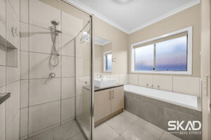 27 Mirima Street, TARNEIT, VIC 3029 AUS