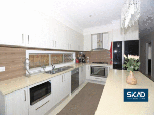 1 Harlequin Walk, EPPING, VIC 3076 AUS