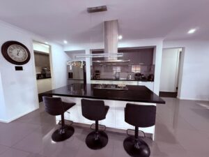 98 Eaststone Avenue, WOLLERT, VIC 3750 AUS