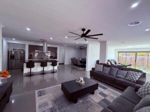 98 Eaststone Avenue, WOLLERT, VIC 3750 AUS