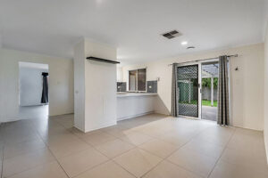 17 Terrell Court, ROXBURGH PARK, VIC 3064 AUS