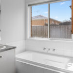 35 Galeff Avenue, TRUGANINA, VIC 3029 AUS