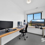 57 Charteris Drive, CRAIGIEBURN, VIC 3064 AUS