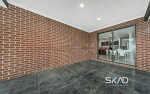 27 Cooney Circuit, KALKALLO, VIC 3064 AUS