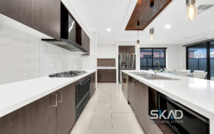 27 Cooney Circuit, KALKALLO, VIC 3064 AUS