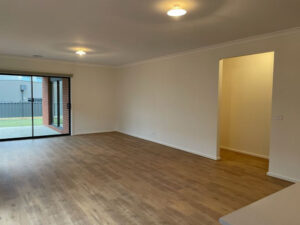 16 Mountaineer Drive, ROXBURGH PARK, VIC 3064 AUS