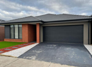 16 Mountaineer Drive, ROXBURGH PARK, VIC 3064 AUS