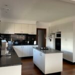 5 Sherwood Drive, THOMASTOWN, VIC 3074 AUS