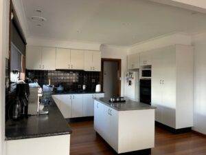 5 Sherwood Drive, THOMASTOWN, VIC 3074 AUS