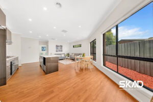 4 Hoop Court, MILL PARK, VIC 3082 AUS