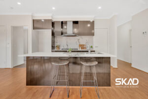 4 Hoop Court, MILL PARK, VIC 3082 AUS