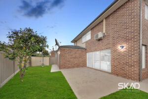 12 Watersedge Way, ROXBURGH PARK, VIC 3064 AUS