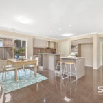 12 Watersedge Way, ROXBURGH PARK, VIC 3064 AUS