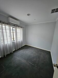 30 Oasis Avenue, MICKLEHAM, VIC 3064 AUS