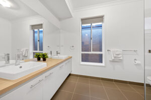 18 Hickory Road, MICKLEHAM, VIC 3064 AUS