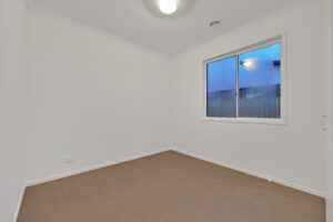 18 Hickory Road, MICKLEHAM, VIC 3064 AUS