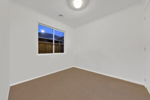 18 Hickory Road, MICKLEHAM, VIC 3064 AUS